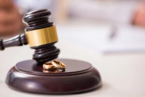 family lawyer